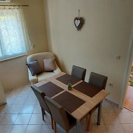 Marijana Apartamento *