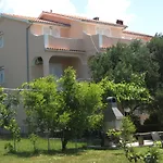 Apartment Marijana *
