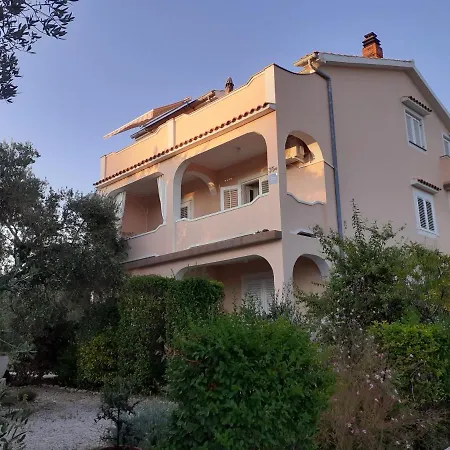 Apartament Marijana *